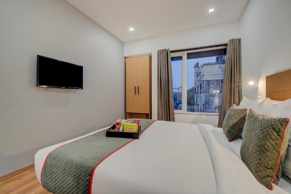 Hotel Town Plaza Pune Ngoại thất bức ảnh