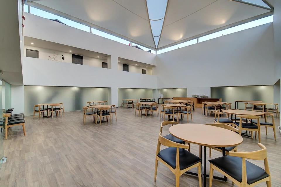 Hotel Town Plaza Pune Ngoại thất bức ảnh